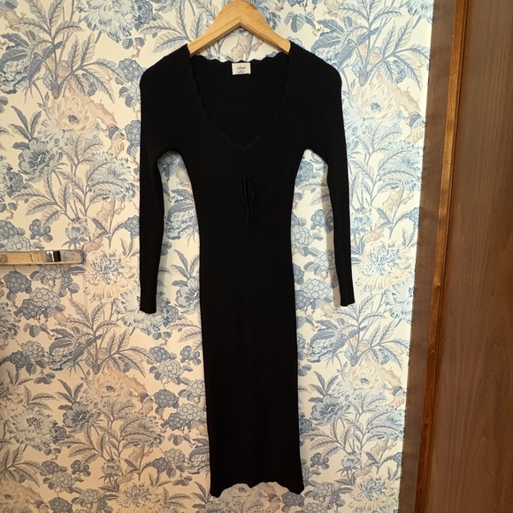 Wilfred Soloist Knit Dress - Picture 5 of 5